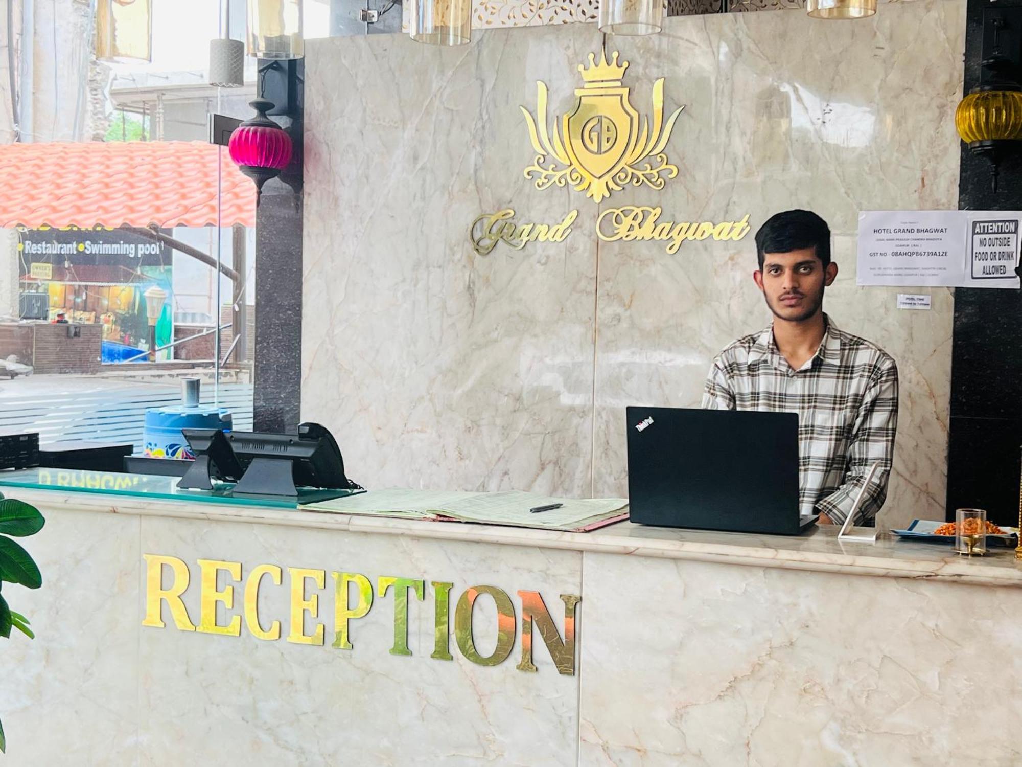 Hotel Grand Bhagwat, Udaipur Eksteriør bilde