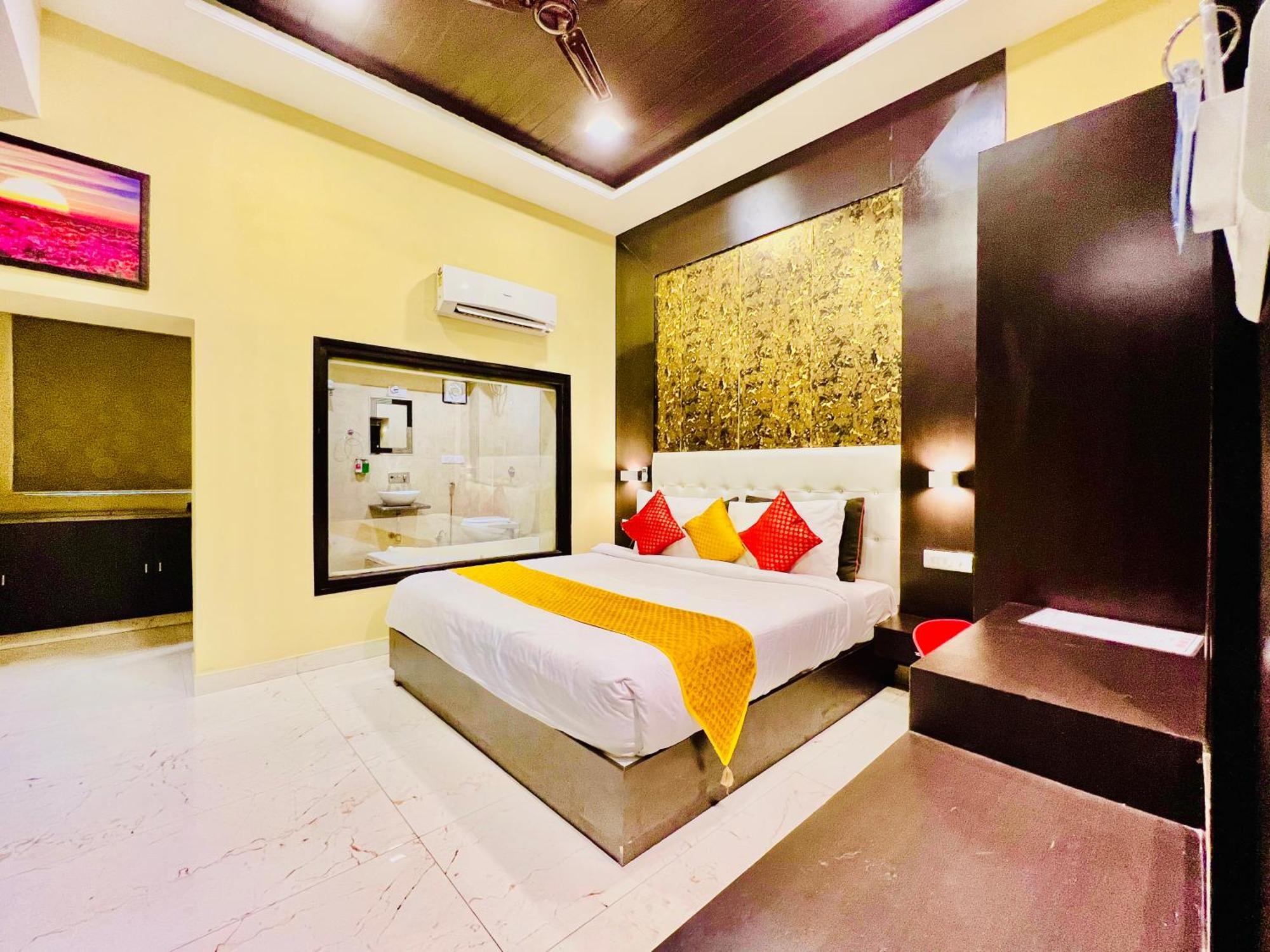 Hotel Grand Bhagwat, Udaipur Eksteriør bilde