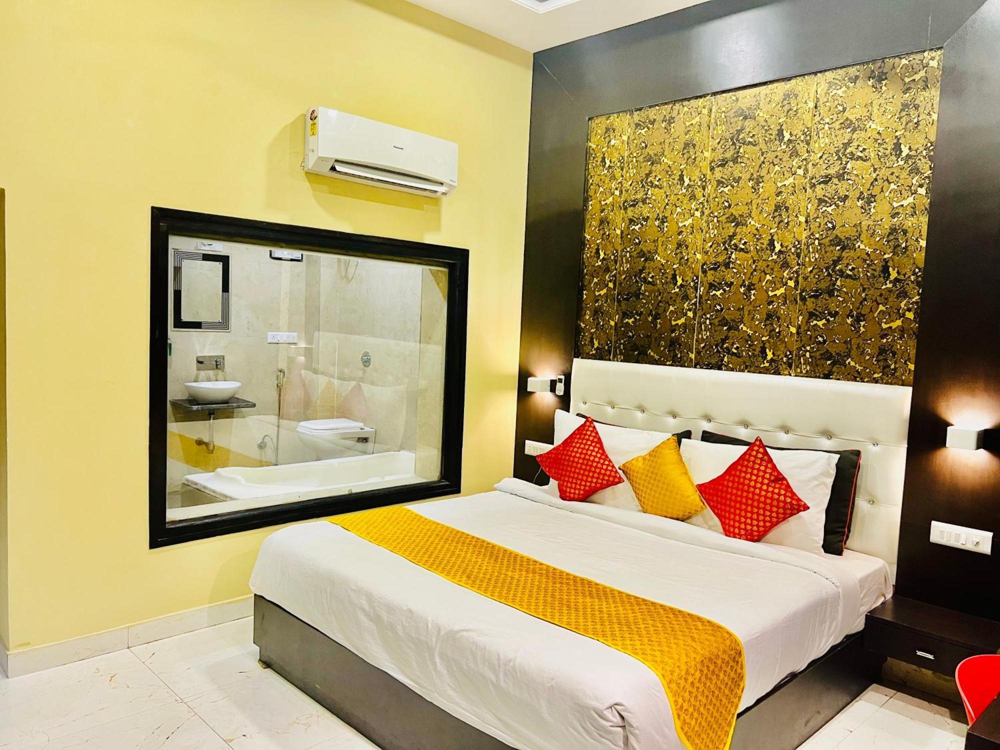 Hotel Grand Bhagwat, Udaipur Eksteriør bilde