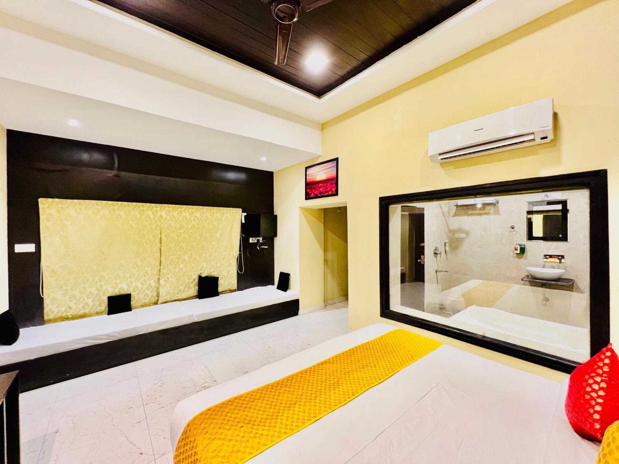 Hotel Grand Bhagwat, Udaipur Eksteriør bilde