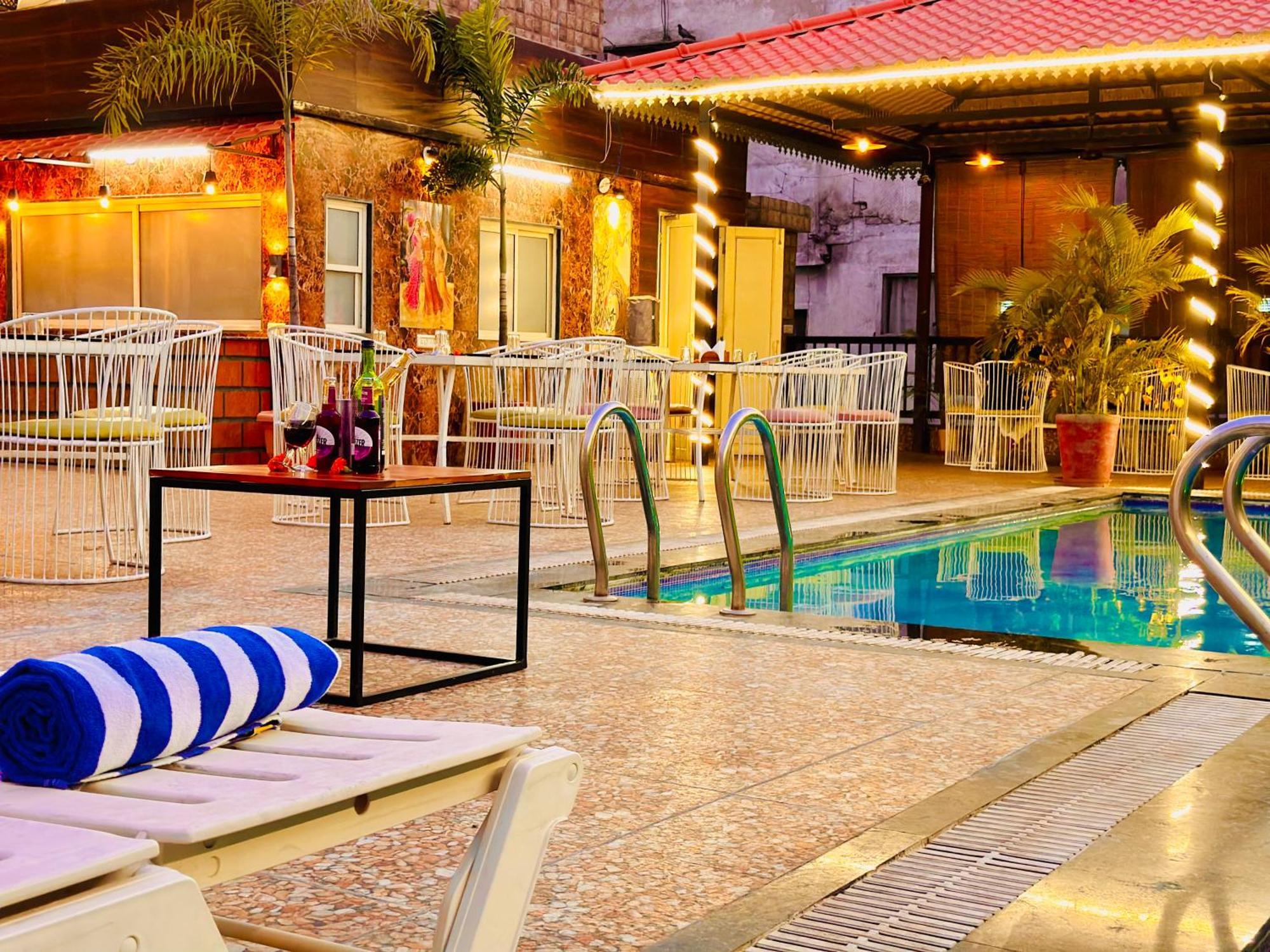 Hotel Grand Bhagwat, Udaipur Eksteriør bilde