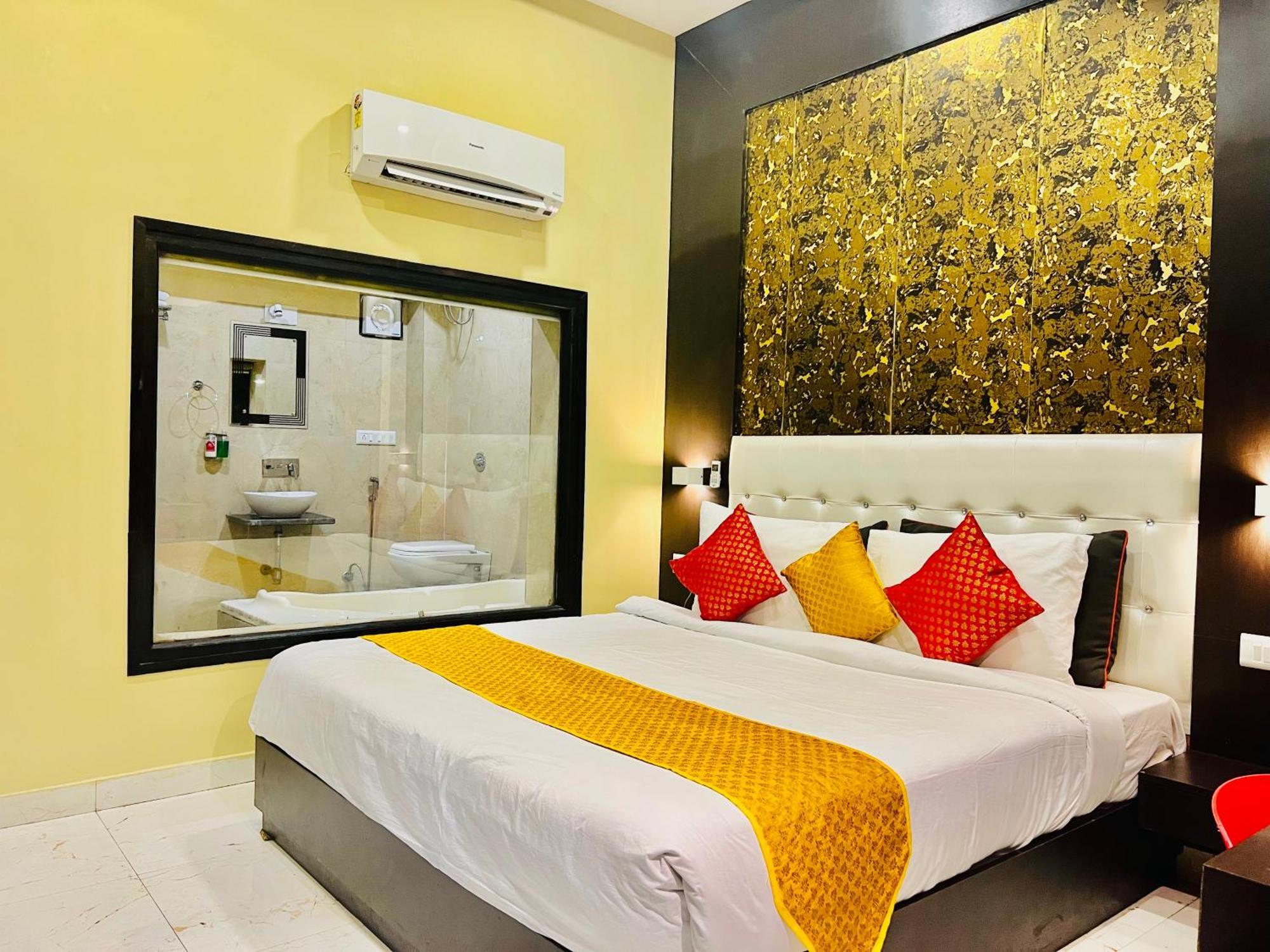 Hotel Grand Bhagwat, Udaipur Eksteriør bilde