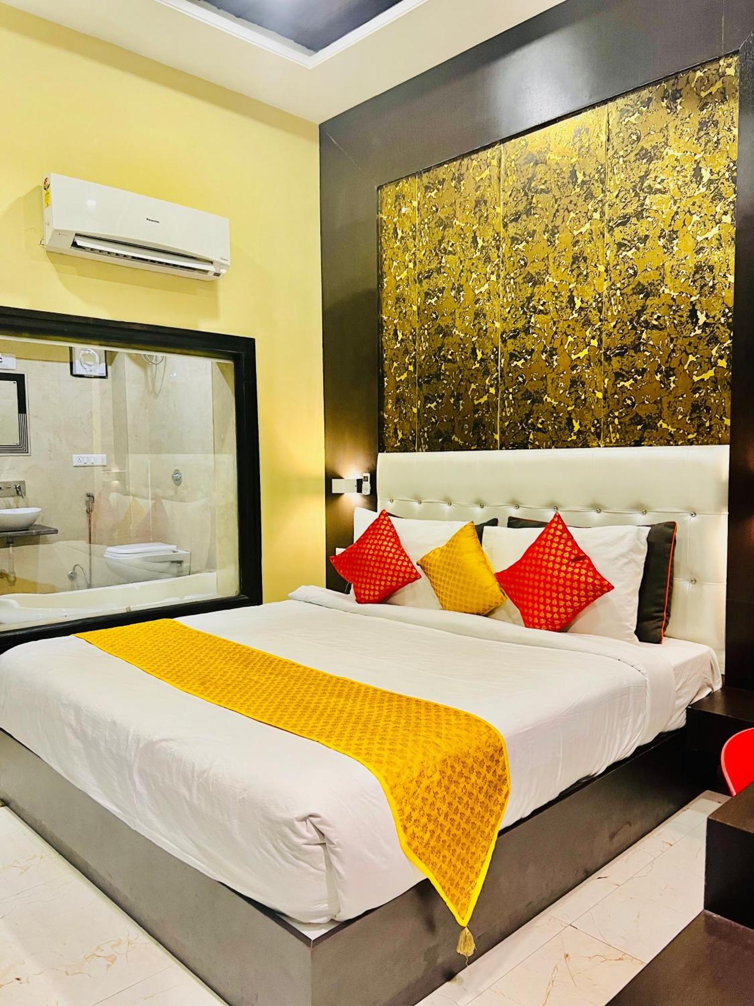 Hotel Grand Bhagwat, Udaipur Eksteriør bilde